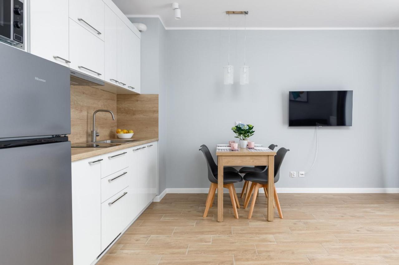 Apartment Rybacka With Parking&Balcony By Noclegi Renters Międzywodzie 外观 照片