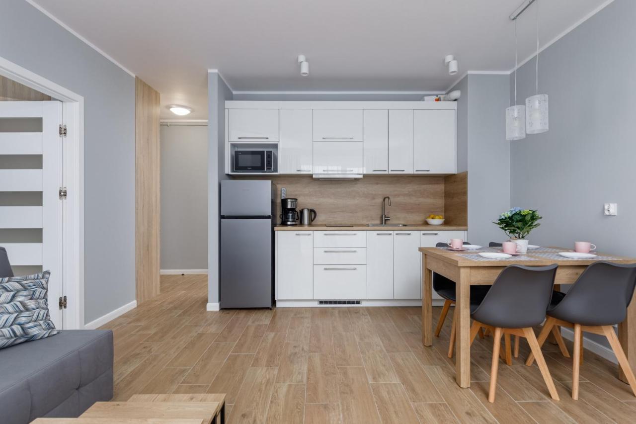 Apartment Rybacka With Parking&Balcony By Noclegi Renters Międzywodzie 外观 照片
