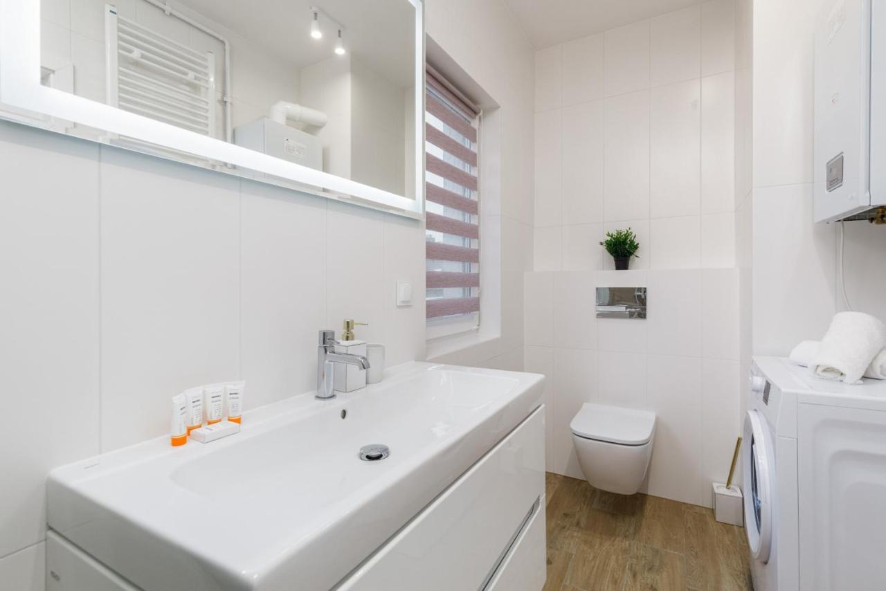 Apartment Rybacka With Parking&Balcony By Noclegi Renters Międzywodzie 外观 照片